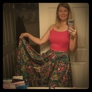 Meet your Posher, Sami